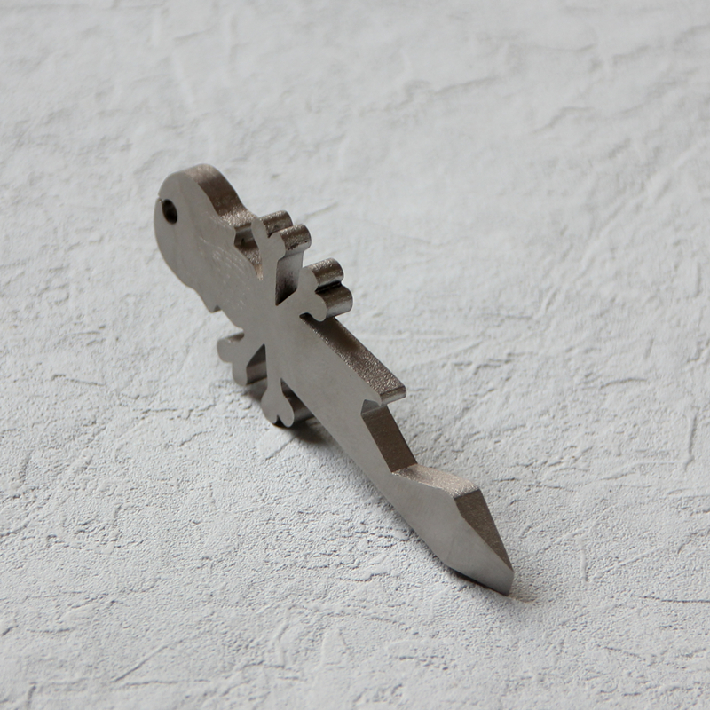 Mini Titanium Prybar Keychain  - Titanium Pry Bar recensie en prijs