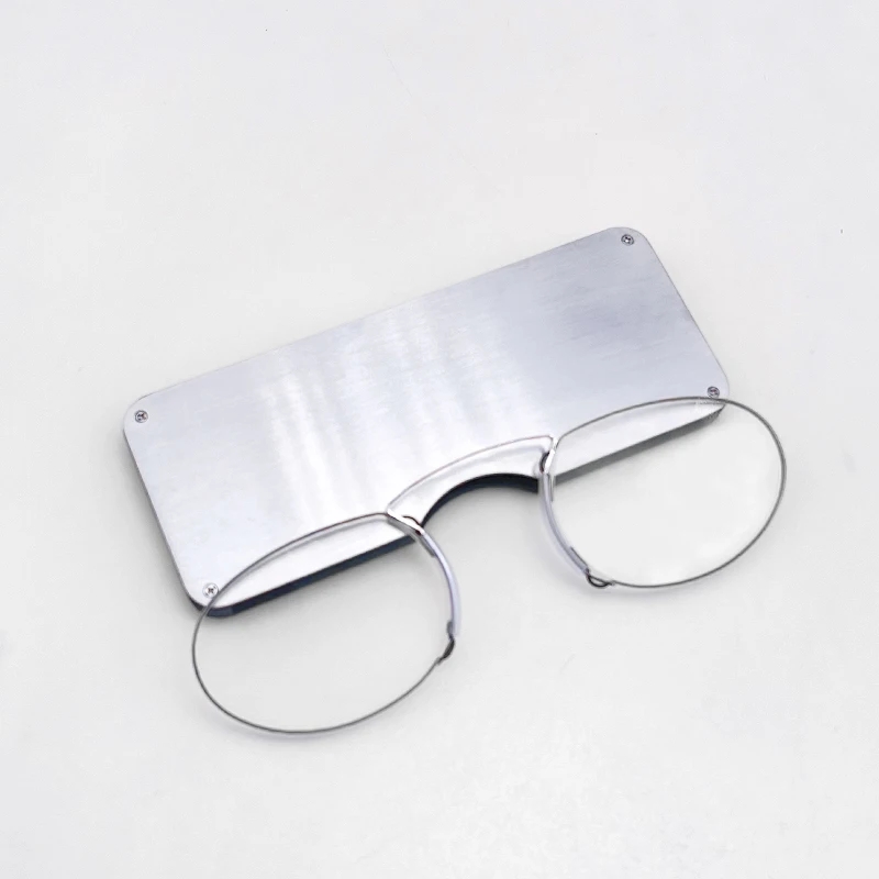 2024 Titanium Mini Reading Gla - Wallet Slim Titanium recensie en prijs