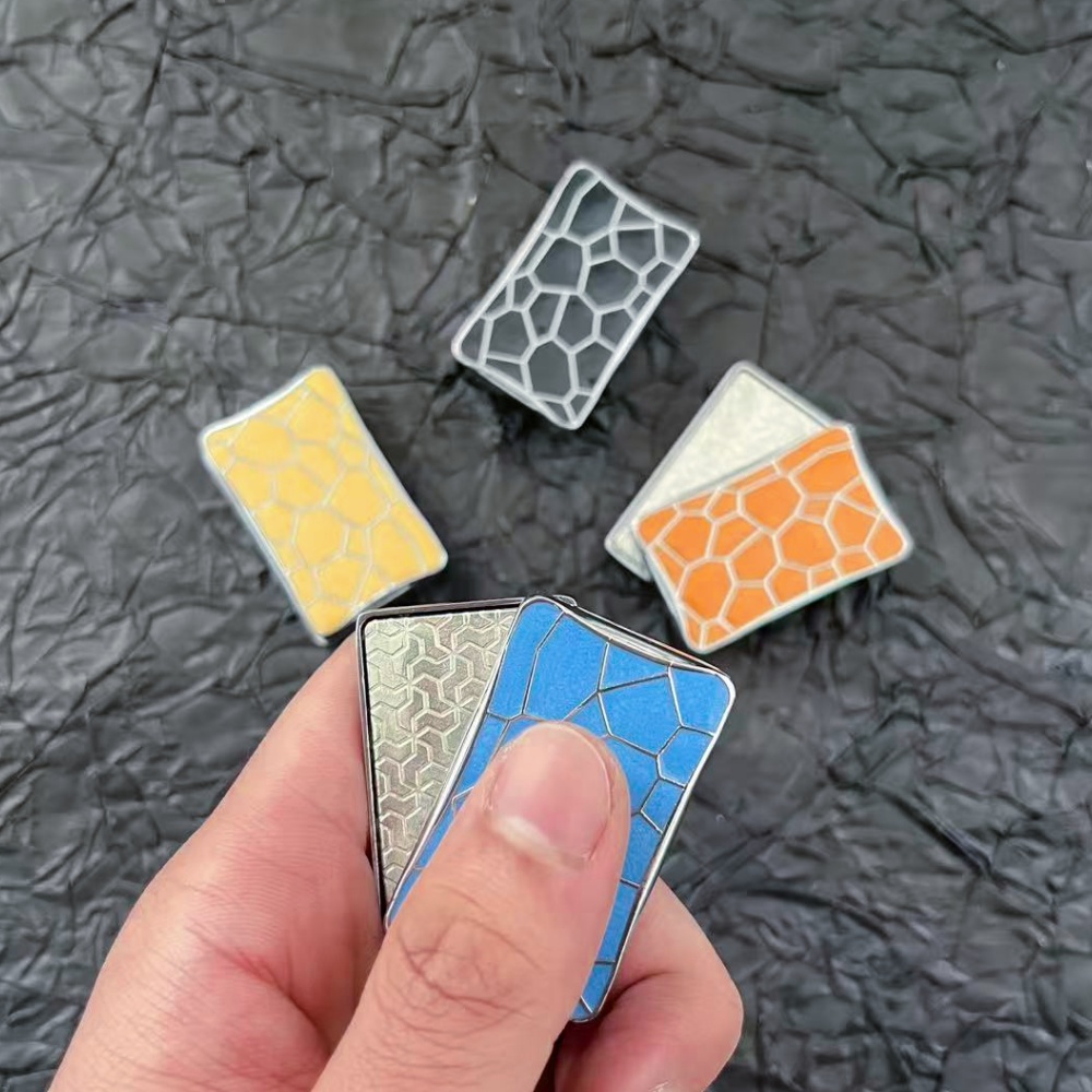 Water Cube Style Metal EDC Sli - Edc Carry Accessories recensie en prijs